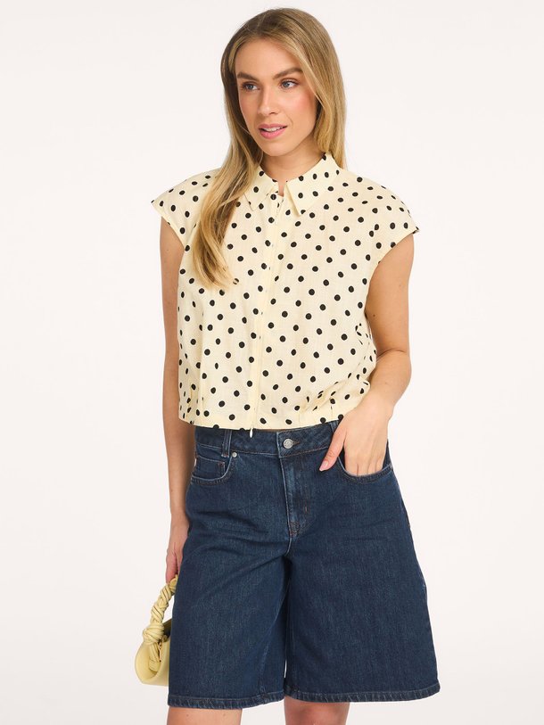 Ontdek de MWNada Short Shirt van My Essential Wardrobe bij Orangebag. Op werkdagen voor 21:45 besteld, morgen in huis.