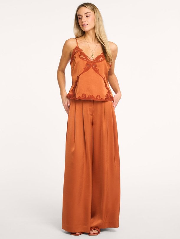 Ontdek de Ligne geweven top van Dante 6 in de kleur Oranje bij Orangebag. Op werkdagen voor 21:45 besteld, morgen in huis.