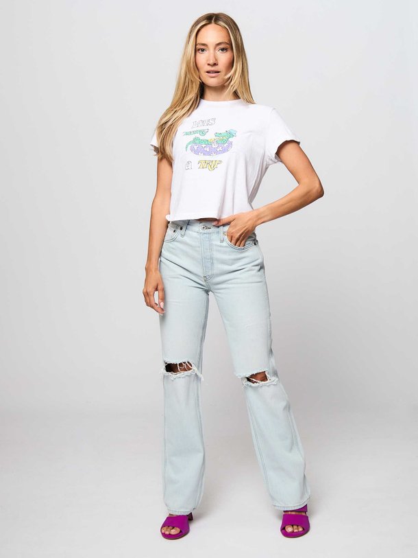 Ontdek de High waist loose fit destroyed jeans van Re/Done in de kleur lichtblauw bij Orangebag. Op werkdagen voor 21:45 besteld, morgen in huis.