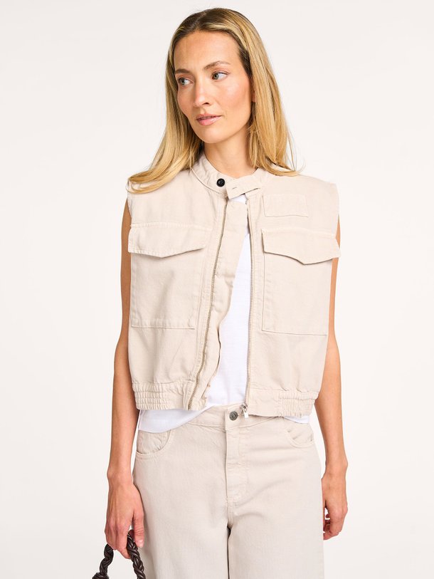 Ontdek de Fallonn katoenmix gilet van Nathalie Vleeschouwer in de kleur stone bij Orangebag. Op werkdagen voor 21:45 besteld, morgen in huis.