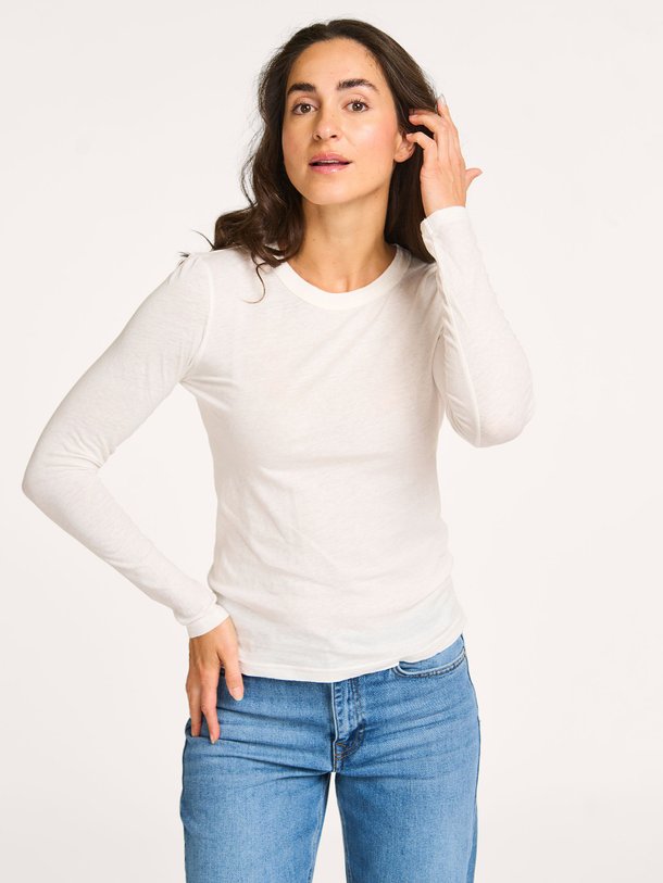 Ontdek de Gamipy katoenen slub longsleeve van American Vintage in de kleur off-white bij Orangebag. Op werkdagen voor 21:45 besteld, morgen in huis.