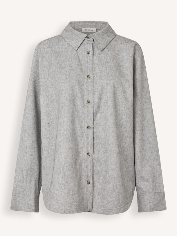 Ontdek de Kalem geweven gemêleerde blouse van Modstrom in de kleur grijs bij Orangebag. Op werkdagen voor 21:45 besteld, morgen in huis.