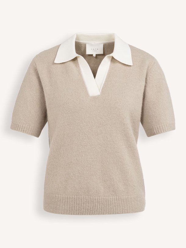 Ontdek de Alpacamix polo trui van Yaya in de kleur Taupe bij Orangebag. Op werkdagen voor 21:45 besteld, morgen in huis.