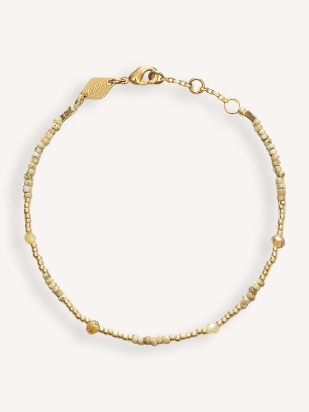 Ontdek de Clemence vergulde armband met kralen van Anni Lu in de kleur Bruin bij Orangebag. Op werkdagen voor 21:45 besteld, morgen in huis.
