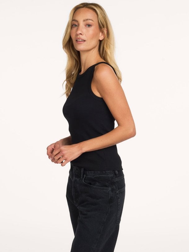 Gestuz Drew - Katoenmix Rib Tanktop - Zwart Ontdek de Drew katoenmix rib tanktop van Gestuz in de kleur zwart bij Orangebag. Op werkdagen voor 21:45 besteld, morgen in huis.