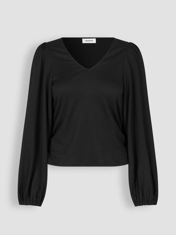 Ontdek de Harland geweven top van Modstrom in de kleur zwart bij Orangebag. Op werkdagen voor 21:45 besteld, morgen in huis.