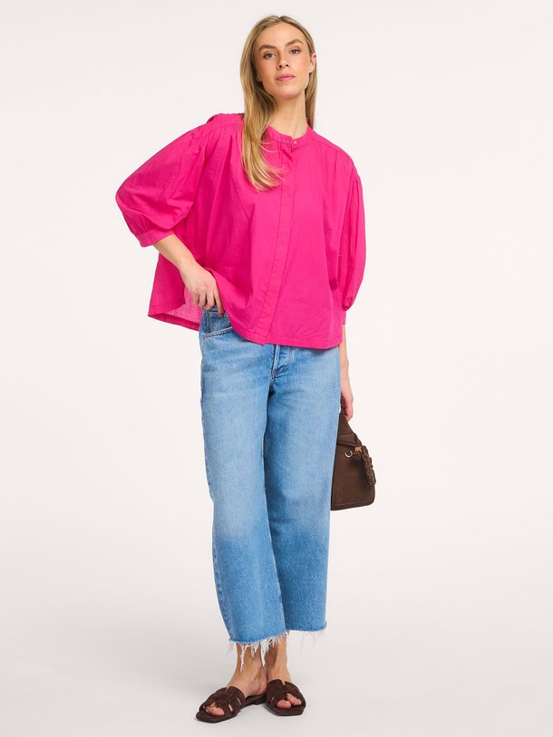 Ontdek de Aurora katoenen blouse van Sacrécoeur in de kleur Roze bij Orangebag. Op werkdagen voor 21:45 besteld, morgen in huis.