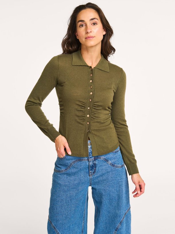 Ontdek de Camiline merino wollen vest van Baum und Pferdgarten in de kleur Groen bij Orangebag. Op werkdagen voor 21:45 besteld, morgen in huis.