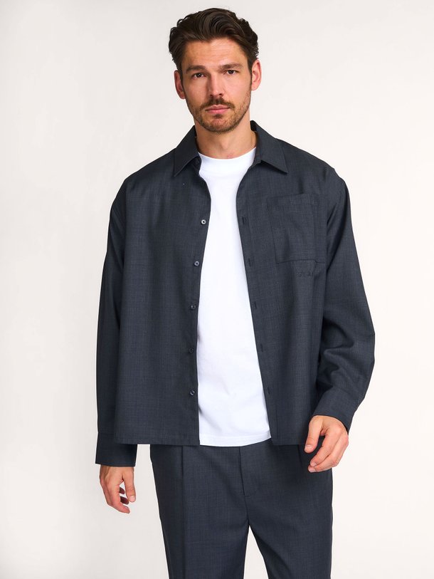 Ontdek de Wolmix overhemd van OLAF bij Orangebag. Op werkdagen voor 21:45 besteld, morgen in huis.