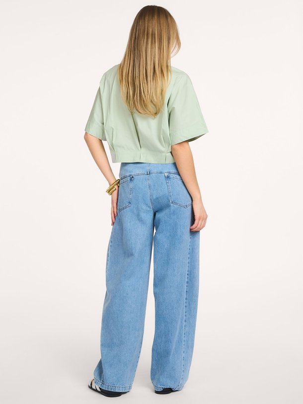 Ontdek de Elara katoenmix blouse van Co'Couture in de kleur Mintgroen bij Orangebag. Op werkdagen voor 21:45 besteld, morgen in huis.