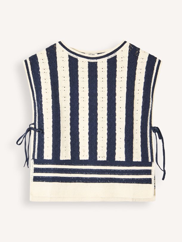 Ontdek de Debbie katoenmix gestreepte top van Frnch in de kleur Donkerblauw bij Orangebag. Op werkdagen voor 21:45 besteld, morgen in huis.