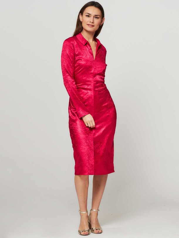 Ontdek de Ivana geweven glanzende jurk met structuur van Samsoe Samsoe in de kleur fuchsia bij Orangebag. Op werkdagen voor 21:45 besteld, morgen in huis.