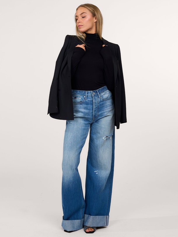 Ontdek de M001 Soft Touch viscosemix slub top van Majestic Filatures in de kleur zwart bij Orangebag. Op werkdagen voor 21:45 besteld, morgen in huis.