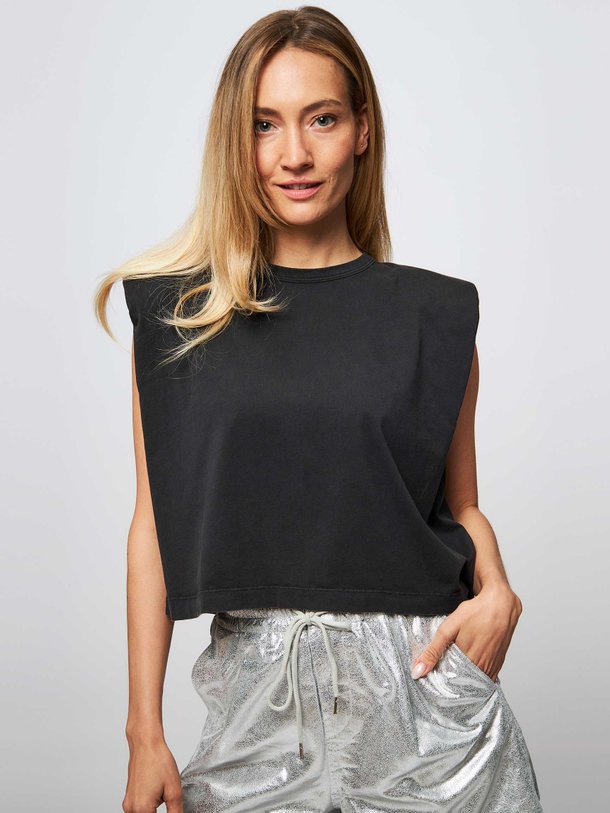 Ontdek de Eduarda organic cotton cropped T-shirt van Co'Couture in de kleur zwart bij Orangebag. Op werkdagen voor 21:45 besteld, morgen in huis.