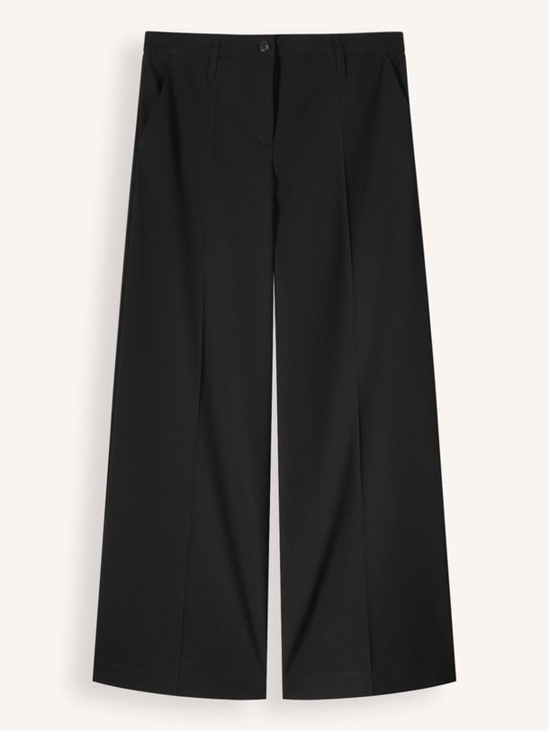 Summum Verona - Viscosemix Pantalon - Zwart Ontdek de Verona viscosemix pantalon van Summum in de kleur zwart bij Orangebag. Op werkdagen voor 21:45 besteld, morgen in huis.