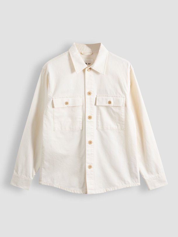 Ontdek de Roger organic cotton overshirt van NN.07 in de kleur off-white bij Orangebag. Op werkdagen voor 21:45 besteld, morgen in huis.