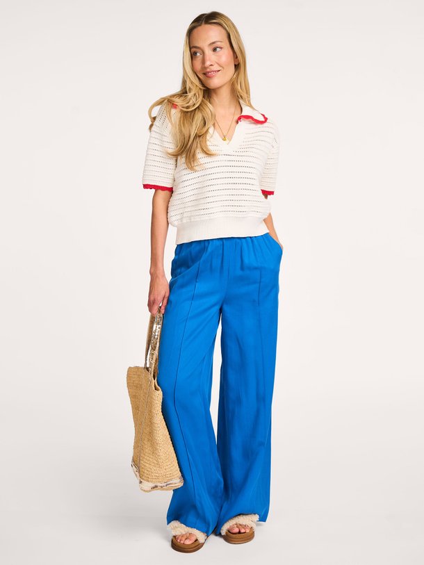 Ontdek de Palmina lyocell wide leg broek van Frnch in de kleur blauw bij Orangebag. Op werkdagen voor 21:45 besteld, morgen in huis.