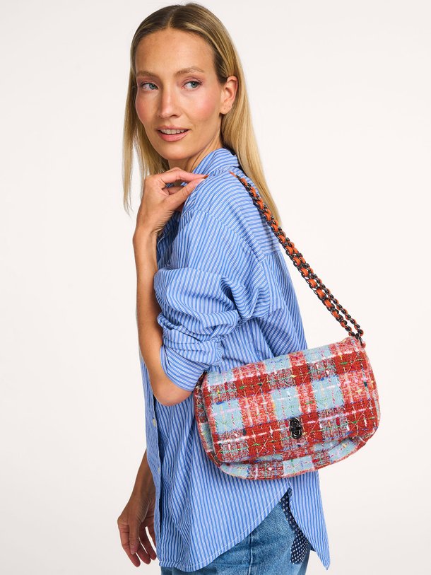 Ontdek de Beau wolmix crossbody tas van Becksondergaard in de kleur Oranje bij Orangebag. Op werkdagen voor 21:45 besteld, morgen in huis.