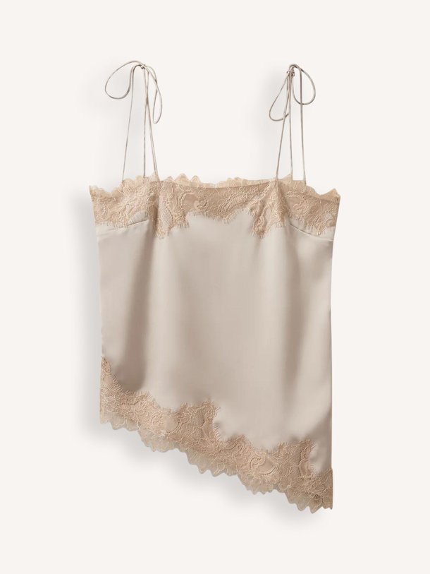 Ontdek de Vira geweven asymmetrische top van Sofie Schnoor in de kleur Taupe bij Orangebag. Op werkdagen voor 21:45 besteld, morgen in huis.