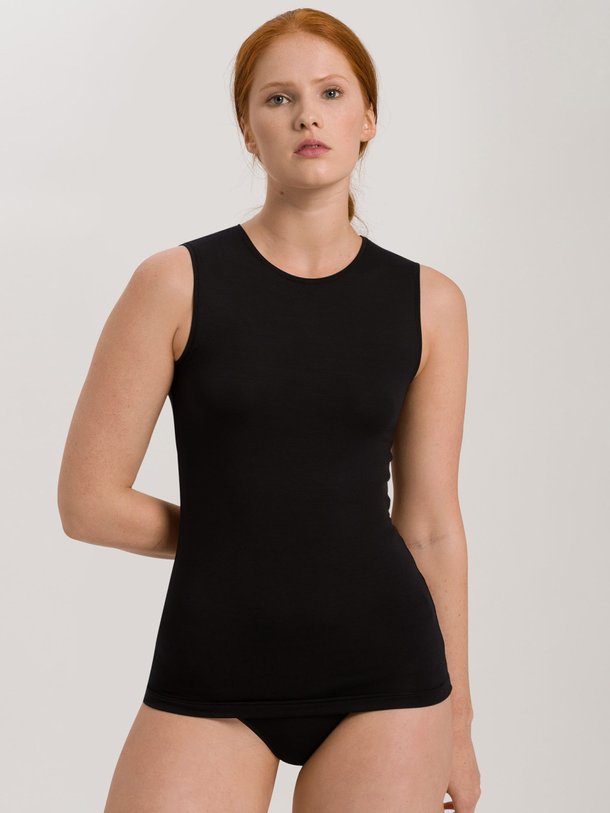 Ontdek de Soft Touch Modalmix tanktop van Hanro in de kleur zwart bij Orangebag. Op werkdagen voor 21:45 besteld, morgen in huis.