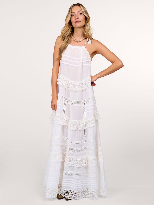 Ontdek de Fuenta organic cottonmix maxi jurk van Munthe in de kleur wit bij Orangebag. Op werkdagen voor 21:45 besteld, morgen in huis.