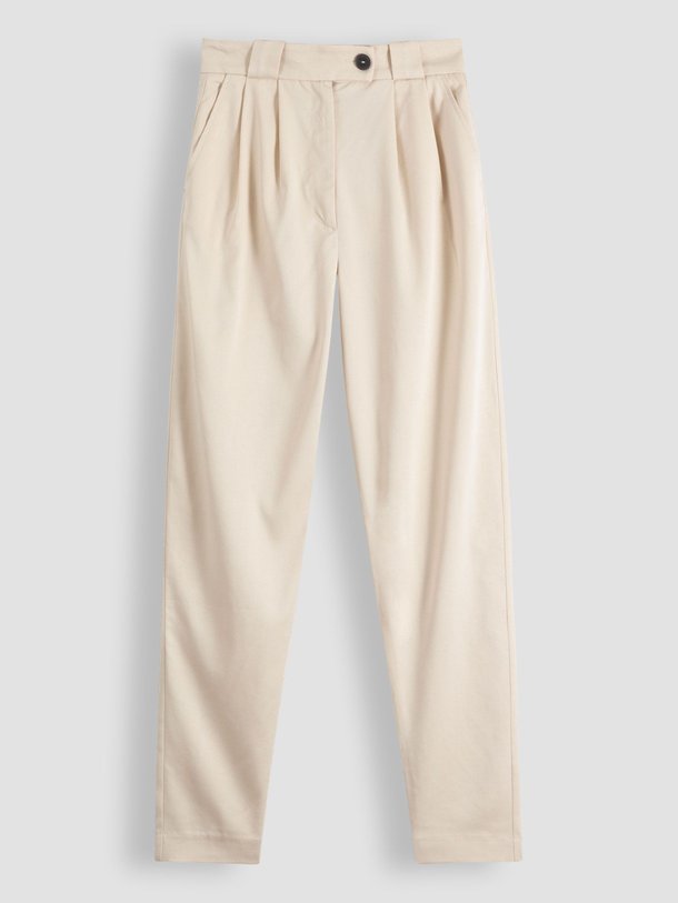 Ontdek de Rafina lyocellmix broek van Ruby Tuesday in de kleur crème bij Orangebag. Op werkdagen voor 21:45 besteld, morgen in huis.