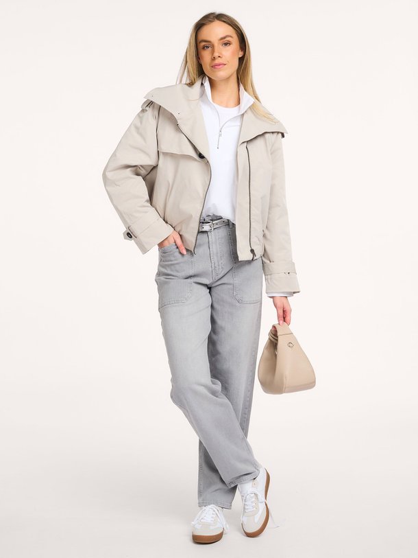 Ontdek de Geweven trenchcoat van Yaya in de kleur Grijs bij Orangebag. Op werkdagen voor 21:45 besteld, morgen in huis.