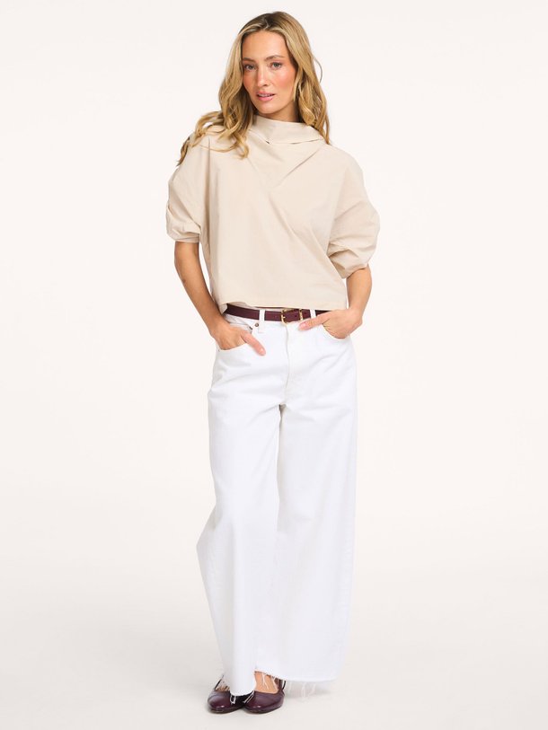 Ontdek de Flora katoenen top van Nathalie Vleeschouwer in de kleur Zand bij Orangebag. Op werkdagen voor 21:45 besteld, morgen in huis.