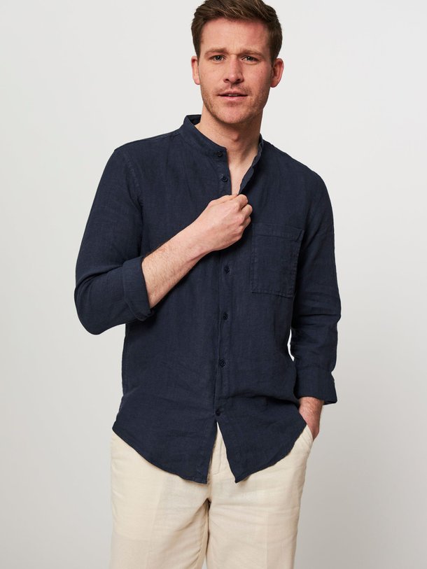 Ontdek de Eddie linnen overhemd van NN.07 in de kleur donkerblauw bij Orangebag. Op werkdagen voor 21:45 besteld, morgen in huis.