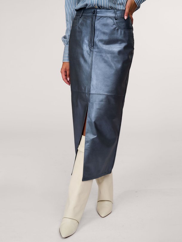 Ontdek de Bara lederen rok van Studio AR in de kleur donkergrijs bij Orangebag. Op werkdagen voor 21:45 besteld, morgen in huis.