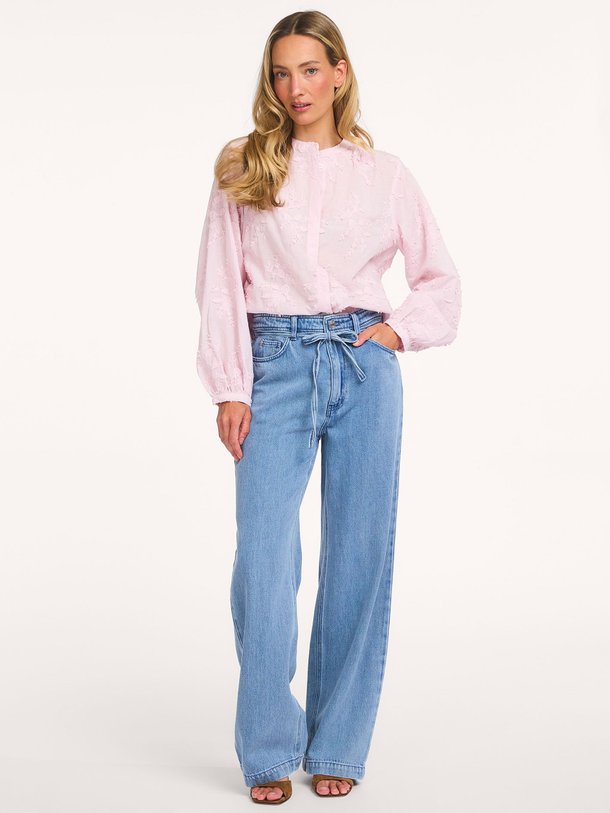 Ontdek de Rio high waist loose fit non-stretch jeans van Second Female in de kleur Blauw bij Orangebag. Op werkdagen voor 21:45 besteld, morgen in huis.