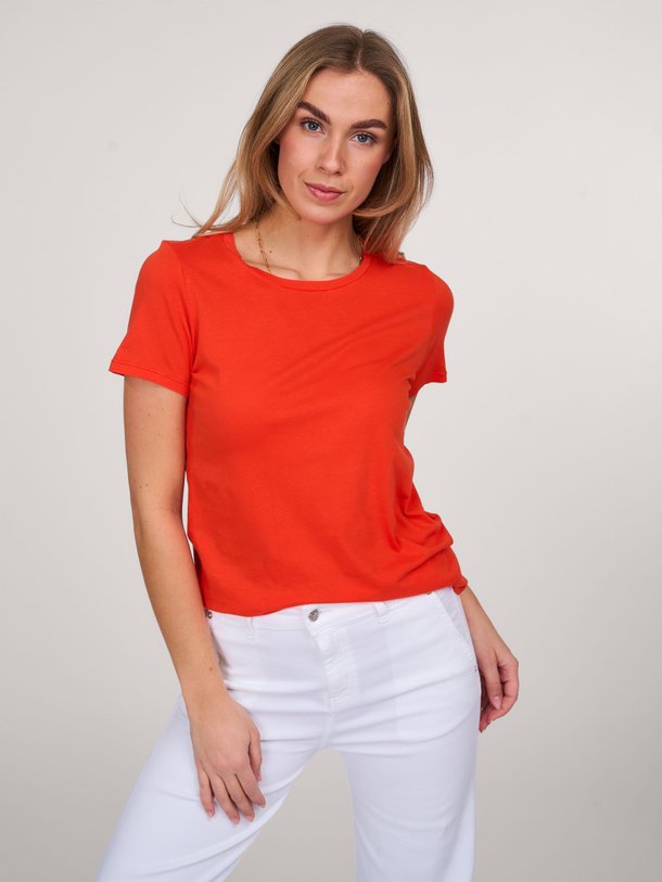 Ontdek de M537 Organic cotton T-shirt van Majestic Filatures in de kleur oranje bij Orangebag. Op werkdagen voor 21:45 besteld, morgen in huis.