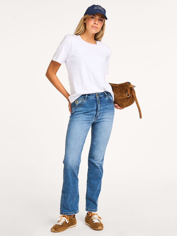 Ontdek de Malena high waist straight fit cropped jeans van Lois in de kleur blauw bij Orangebag. Op werkdagen voor 21:45 besteld, morgen in huis.