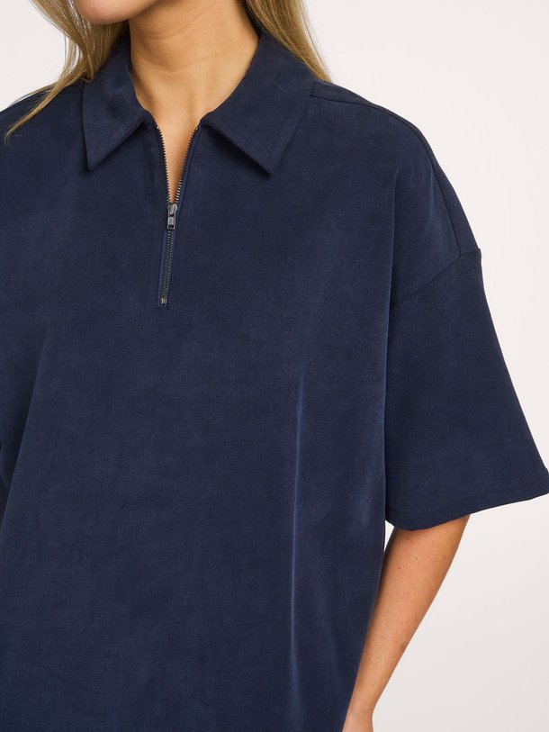 Ontdek de Lyocellmix polo jurk van Yaya in de kleur Donkerblauw bij Orangebag. Op werkdagen voor 21:45 besteld, morgen in huis.