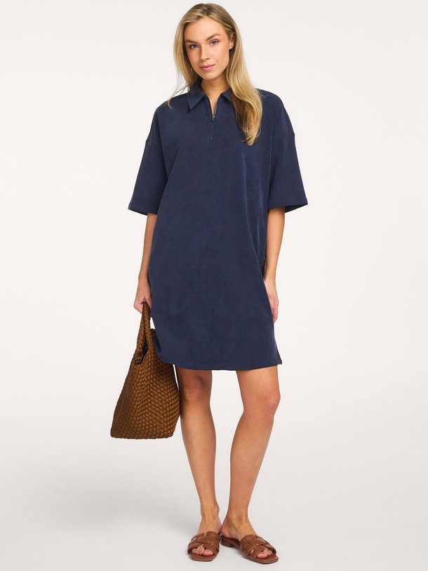 Ontdek de Lyocellmix polo jurk van Yaya in de kleur Donkerblauw bij Orangebag. Op werkdagen voor 21:45 besteld, morgen in huis.