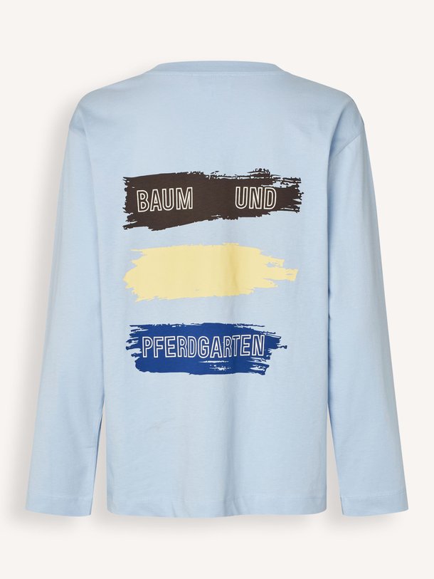 Ontdek de Jeevona organic cotton longsleeve met print van Baum und Pferdgarten in de kleur Blauw bij Orangebag. Op werkdagen voor 21:45 besteld, morgen in huis.