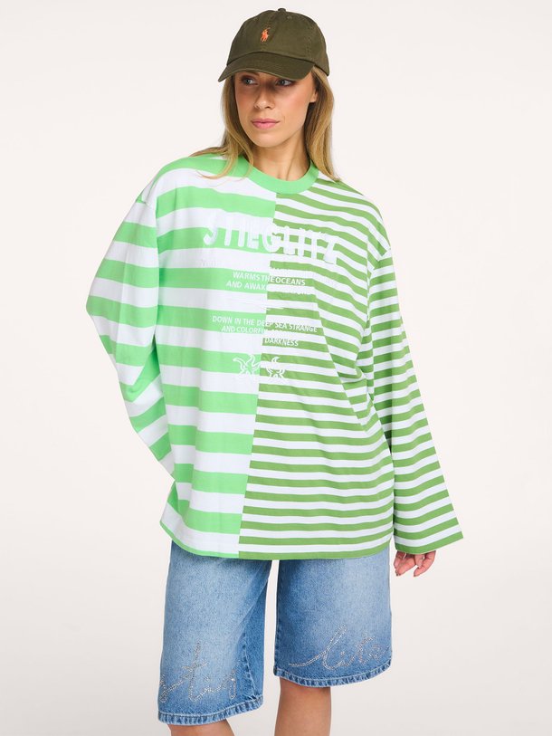 Stieglitz Tacito, katoenen gestreepte longsleeve - Groen Ontdek de Tacito, katoenen gestreepte longsleeve van Stieglitz bij Orangebag. Op werkdagen voor 21:45 besteld, morgen in huis.