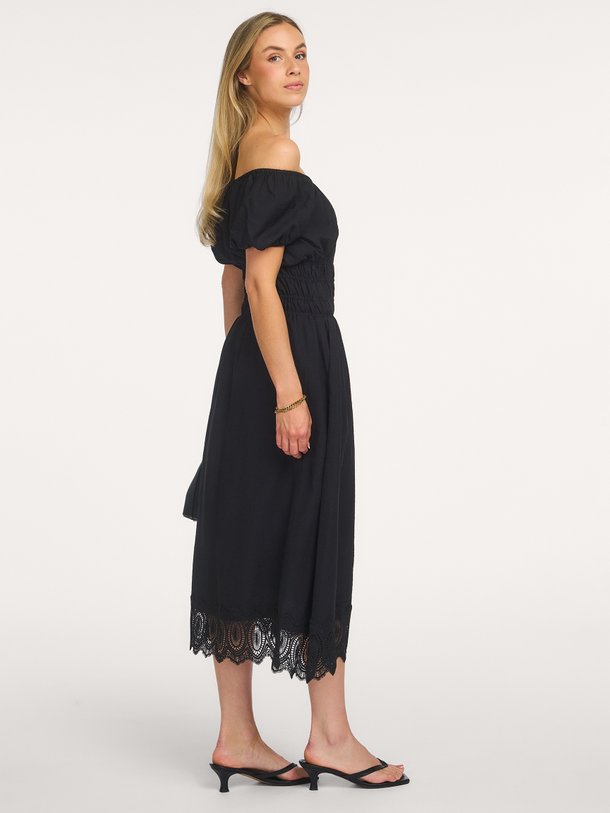 Karen By Simonsen Urith Dress Ontdek de Urith Dress van Karen By Simonsen bij Orangebag. Op werkdagen voor 21:45 besteld, morgen in huis.
