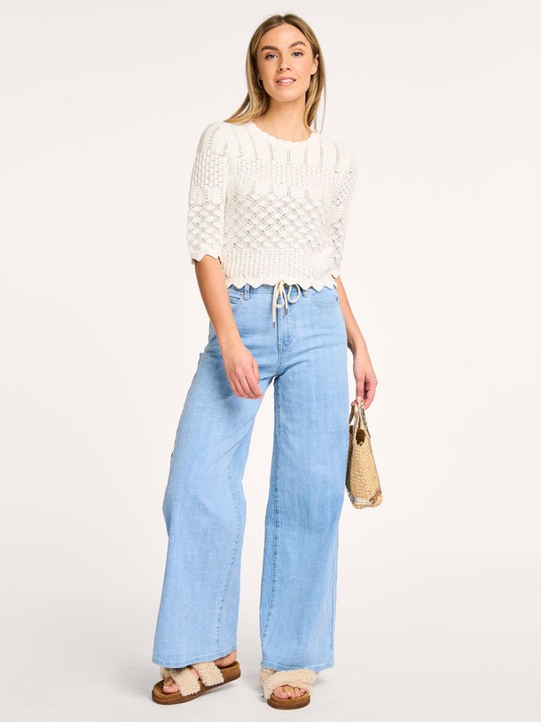 Ontdek de Romy high waist wide leg jeans van Suncoo in de kleur blauw bij Orangebag. Op werkdagen voor 21:45 besteld, morgen in huis.