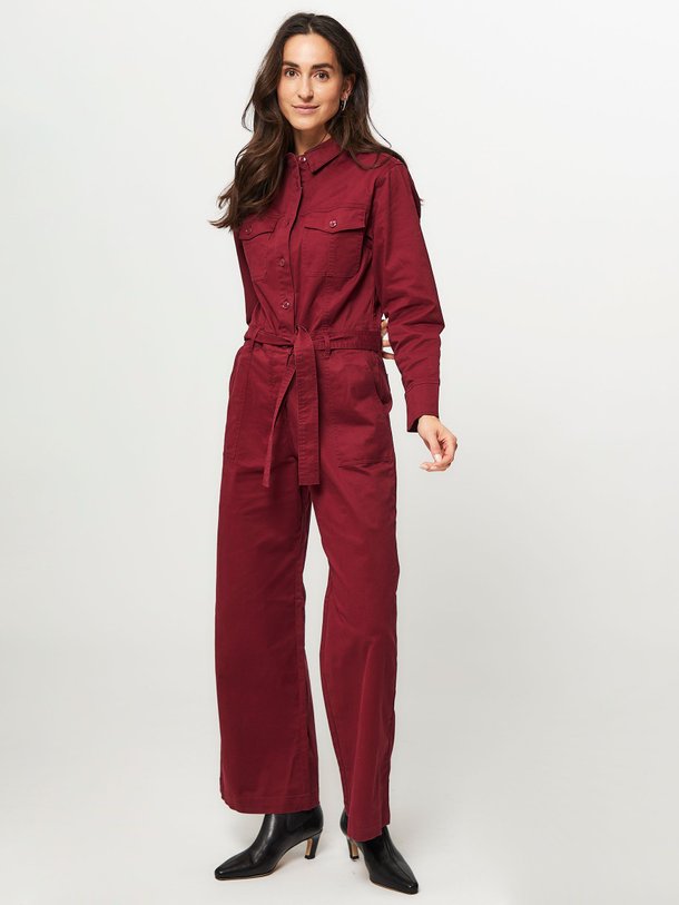 Ontdek de Harrow katoenmix jumpsuit van Denham in de kleur bordeauxrood bij Orangebag. Op werkdagen voor 21:45 besteld, morgen in huis.