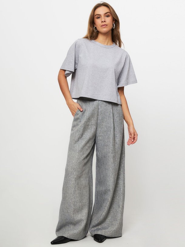 Ontdek de Linnen/katoenmix broek met lurex van forte_forte in de kleur grijs bij Orangebag. Op werkdagen voor 21:45 besteld, morgen in huis.