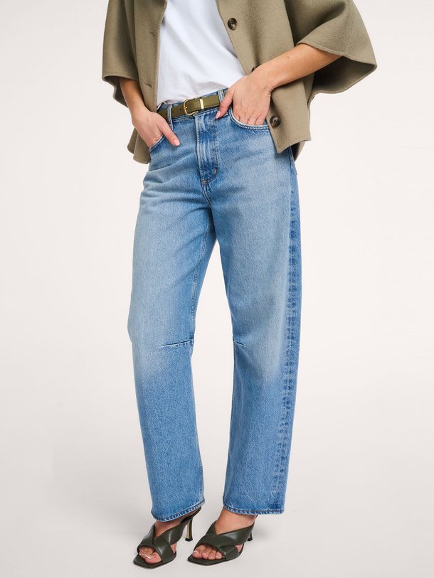 Ontdek de Midnight lederen muiltjes van Rotue in de kleur Donkergroen bij Orangebag. Op werkdagen voor 21:45 besteld, morgen in huis.