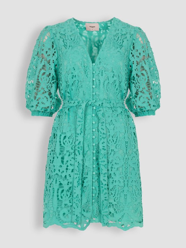 Ontdek de Leora geweven jurk met broderie van Freebird in de kleur turquoise bij Orangebag. Op werkdagen voor 21:45 besteld, morgen in huis.