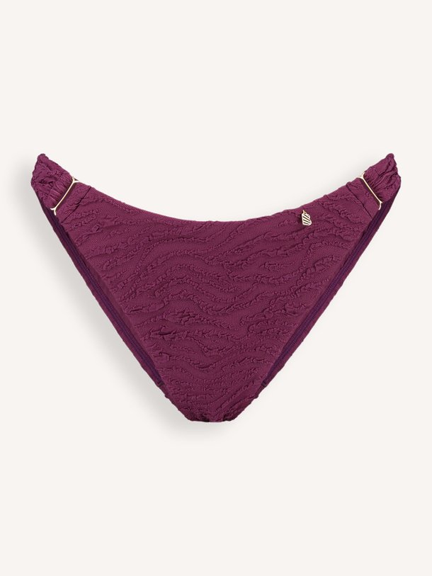 Ontdek de High waist bikinislip van Beachlife in de kleur Paars bij Orangebag. Op werkdagen voor 21:45 besteld, morgen in huis.