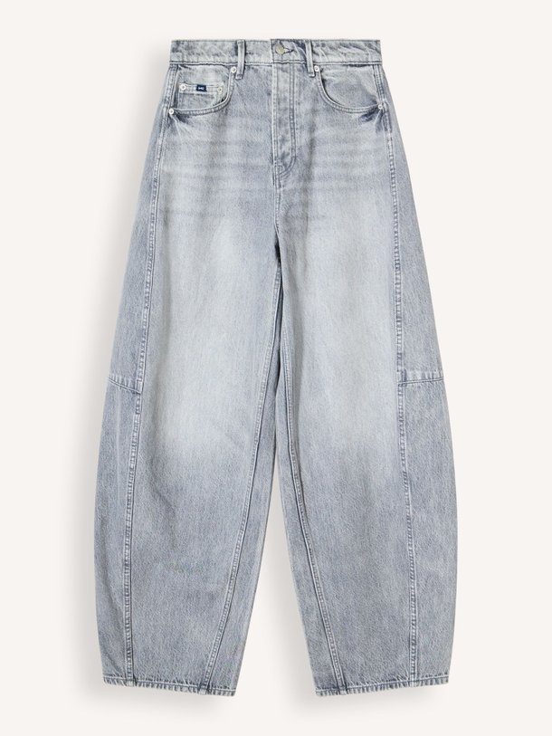 Ontdek de Maki, high waist barrel fit non-stretch jeans van Denham bij Orangebag. Op werkdagen voor 21:45 besteld, morgen in huis.