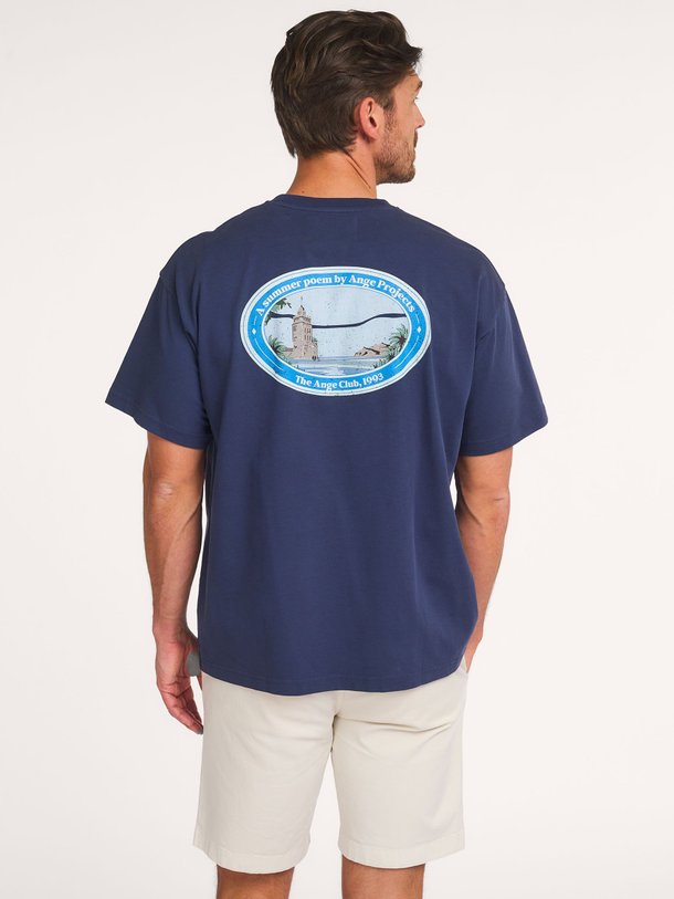 Ontdek de Katoenen T-shirt met print van Ange Projects in de kleur Donkerblauw bij Orangebag. Op werkdagen voor 21:45 besteld, morgen in huis.