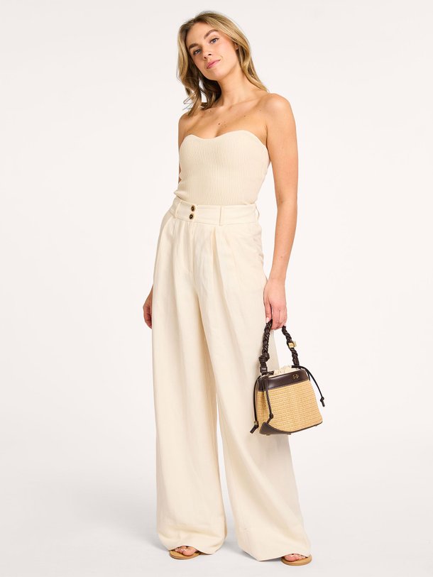 Ontdek de Noble viscose/linnenmix broek van Devotion in de kleur ecru bij Orangebag. Op werkdagen voor 21:45 besteld, morgen in huis.