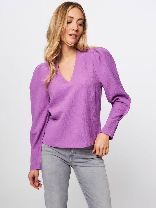 Ontdek de Zarga geweven top van Dante 6 in de kleur paars bij Orangebag. Op werkdagen voor 21:45 besteld, morgen in huis.