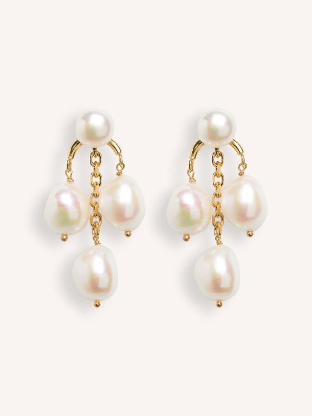 Ontdek de Vergulde oorstekers met zoetwaterparels van Wouters en Hendrix in de kleur goudkleur bij Orangebag. Op werkdagen voor 21:45 besteld, morgen in huis.