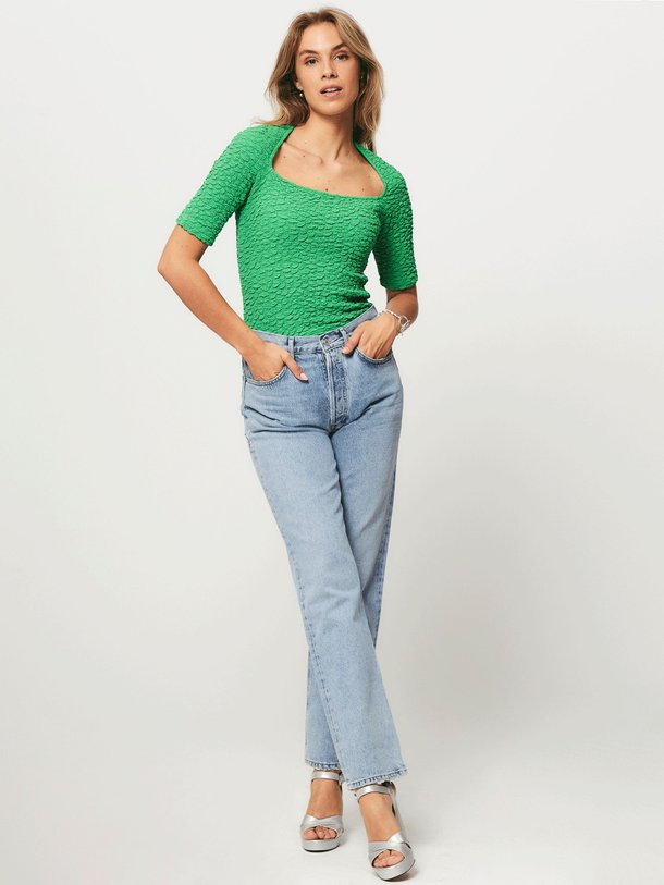 Ontdek de Javeah geweven top met structuur van Baum und Pferdgarten in de kleur groen bij Orangebag. Op werkdagen voor 21:45 besteld, morgen in huis.